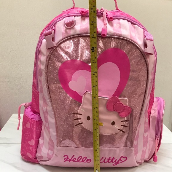 Large Hello Kitty Backpack - Picture 13 of 15